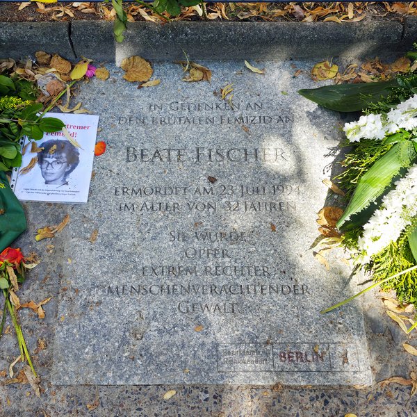 Ansicht Gedenktafel Beate Fischer