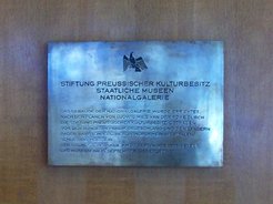 Ansicht Gedenktafel Neue Nationalgalerie - Tiergarten