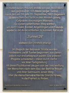 Ansicht Gedenktafel Fluchttunnel Schönholzer Straße - 2009 - Mitte