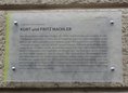 Ansicht Gedenktafel Kurt Machler / Fritz Machler - 1956