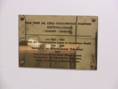 Ansicht Gedenktafel Lydia Rabinowitsch-Kempner - Moabit