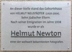 Ansicht Gedenktafel Helmut Newton - 2005 - Schöneberg