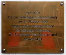 Ansicht Gedenktafel Ständige Vertretung - 2011 - Mitte