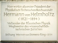 Ansicht Gedenktafel Hermann Ludwig Ferdinand von Helmholtz - 1994 - Charlottenburg