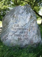 Ansicht Gedenktafel Deutsche Teilung - 1994 - Falkenhagener Feld