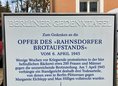Ansicht Gedenktafel Opfer des "Rahnsdorfer Brotaufstands" - 1998