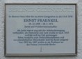 Ansicht Gedenktafel Ernst Fraenkel