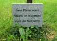 Ansicht Gedenktafel Pfarrer im Widerstand - 2023
