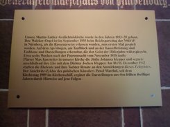 Ansicht Gedenktafel Martin-Luther-Gedächtniskirche - 1990 - Mariendorf