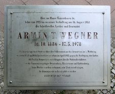 Ansicht Gedenktafel Armin T. Wegner - 2002 - Charlottenburg