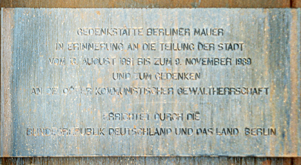 Ansicht Gedenktafel Gedenkstätte Berliner Mauer